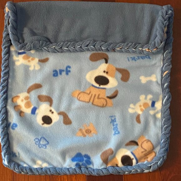 Small Dog or Cat Blanket Throw for shopping cart soft handmade braided edge blue - Picture 4 of 7